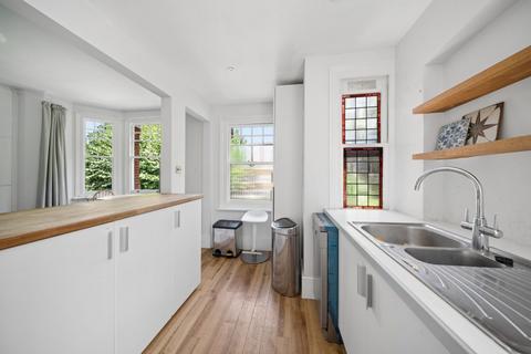 1 bedroom flat to rent, Coolhurst Road, London N8