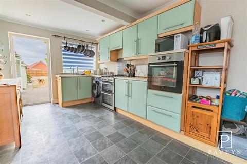2 bedroom semi-detached bungalow for sale, Buckfast Avenue, Kirby Cross, Frinton-On-Sea