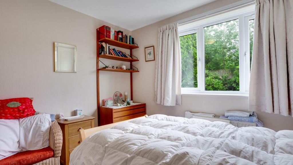 Apartment in Leeds, West Yorkshire - More