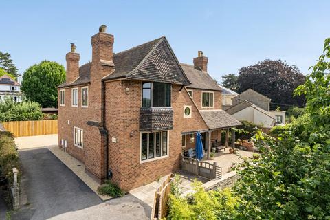 undefined, Cainscross Road, Stroud, GL5