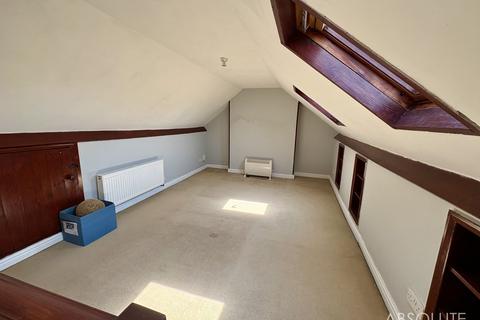 3 bedroom end of terrace house for sale, Elmbank Gardens, Paignton, TQ4
