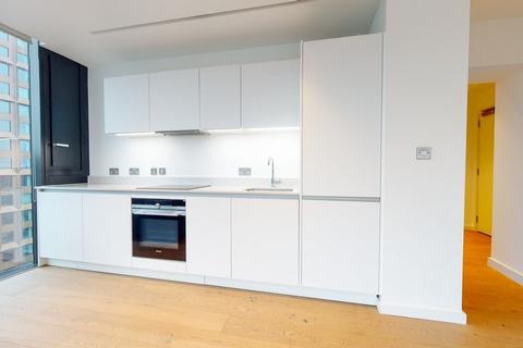 Studio to rent, Highgate Hill