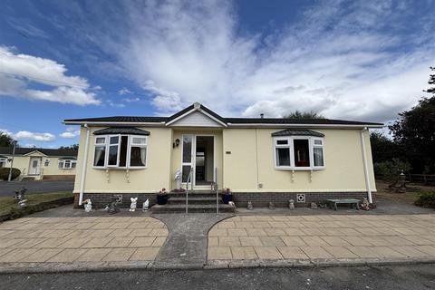 2 bedroom park home for sale, Estuary Park, Llangennech, Llanelli