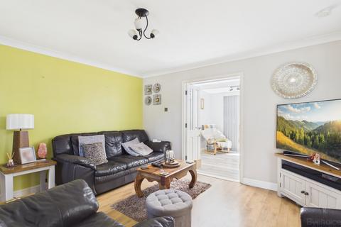 2 bedroom end of terrace house for sale, Wheatfields, Thurston, Bury St. Edmunds, Suffolk