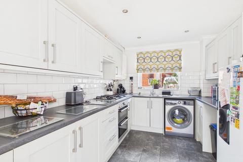 2 bedroom end of terrace house for sale, Wheatfields, Thurston, Bury St. Edmunds, Suffolk