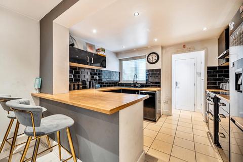 3 bedroom terraced house for sale, Alma Road, Eccles, Aylesford