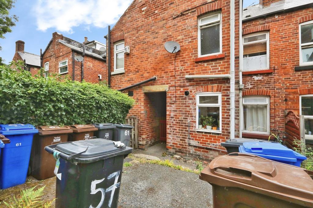 House in Sheffield, South Yorkshire - View 2