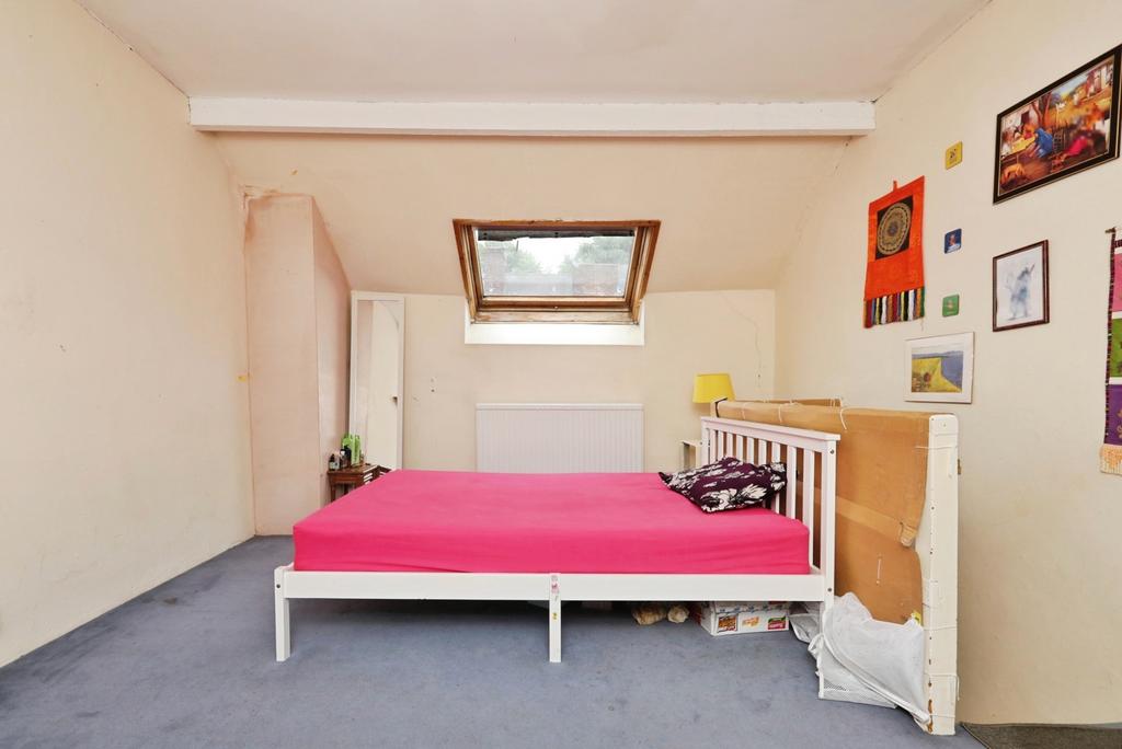 House in Sheffield, South Yorkshire - View 4