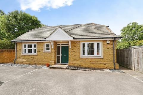 2 bedroom bungalow for sale, Gabriels Mews, Beckenham, BR3