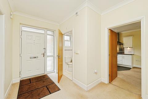 2 bedroom bungalow for sale, Gabriels Mews, Beckenham, BR3