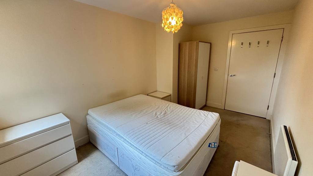 Apartment in Newcastle upon Tyne, Battle Field - More