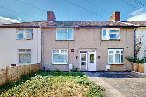2 bedroom house for sale, Highgrove Road, Dagenham, RM8