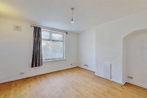 2 bedroom house for sale, Highgrove Road, Dagenham, RM8