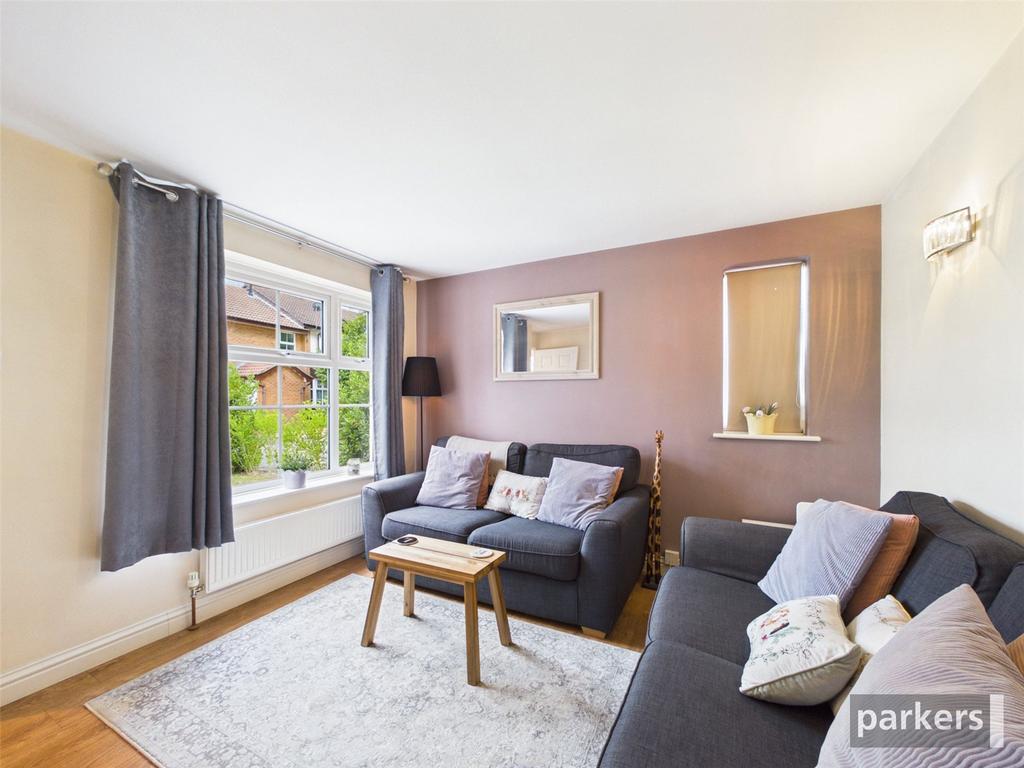 House in Woodley, Wokingham - View 3