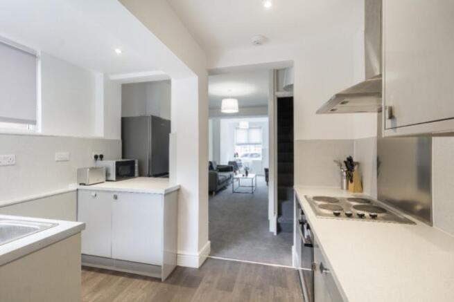 House in Nottingham, Nottinghamshire - View 5