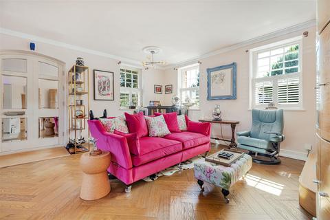 1 bedroom flat for sale, Central Thame, Oxfordshire