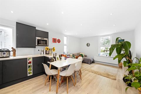 2 bedroom flat for sale, Mayfield Road, South Croydon CR2
