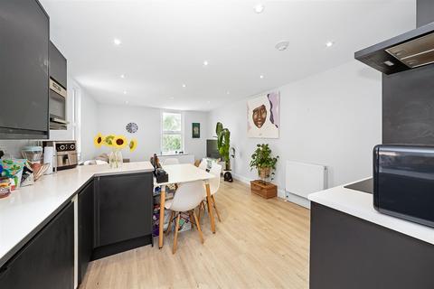 2 bedroom flat for sale, Mayfield Road, South Croydon CR2