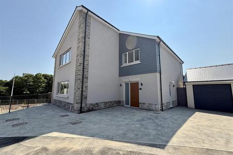 5 bedroom detached house for sale, Maes Y Teirw, Carmarthen