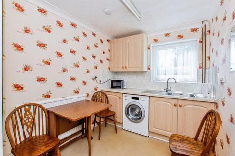 2 bedroom semi-detached house for sale, St. Michaels Avenue, Wisbech