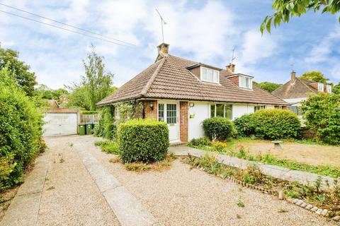 2 bedroom bungalow for sale, Penlands Way, Steyning, West Sussex, BN44