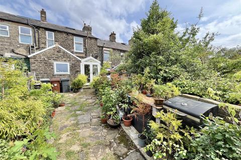 3 bedroom terraced house for sale, Norfolk Street, Glossop