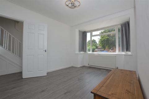 3 bedroom house to rent, Glenmore Gardens, Norwich