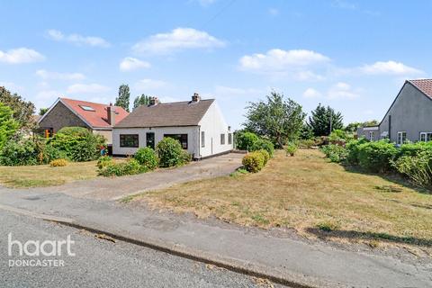 2 bedroom detached bungalow for sale, Stockwith Road, Walkeringham, Doncaster