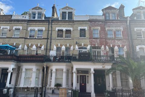 16 Stanwick Road, London, W14 8UH