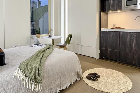 Studio to rent, Spacious Furnished Studio | Bills Included at Gravity Co., Hounslow , 15-21 Staines Rd TW3