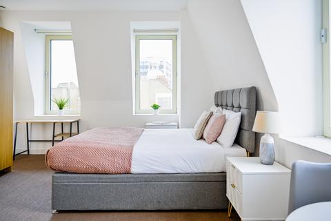 Studio to rent, Premium Studio | Bills Included at Gravity Co., Hounslow , 15-21 Staines Rd TW3
