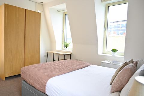 Studio to rent, Premium Studio | Bills Included at Gravity Co., Hounslow , 15-21 Staines Rd TW3