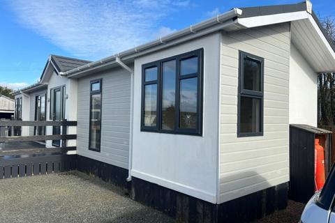 3 bedroom property for sale, Greenacres, Kelty KY4
