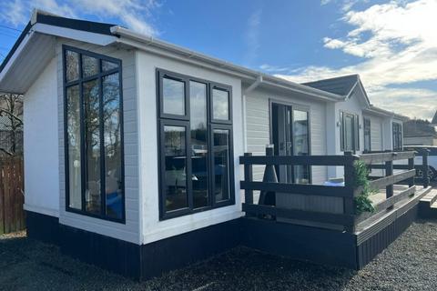 3 bedroom property for sale, Greenacres, Kelty KY4