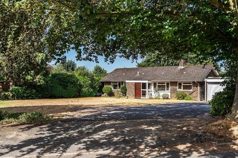 3 bedroom detached bungalow for sale, HILLTOP RISE, GREAT BOOKHAM, KT23