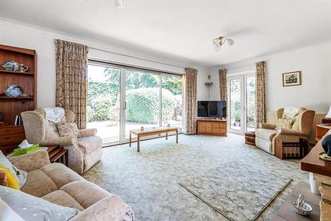 3 bedroom detached bungalow for sale, HILLTOP RISE, GREAT BOOKHAM, KT23
