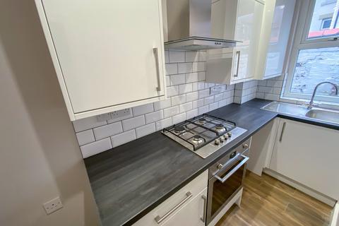 undefined, Westgate Road, L15 5BA,