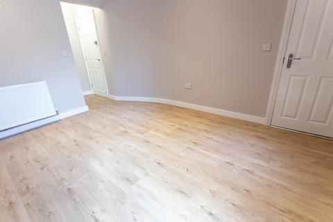 undefined, Westgate Road, L15 5BA,