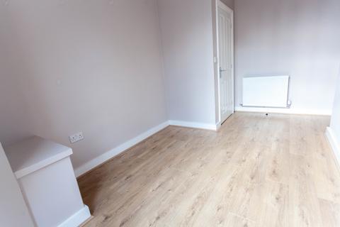undefined, Westgate Road, L15 5BA,