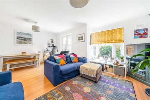 undefined, Luther Road, Teddington TW11