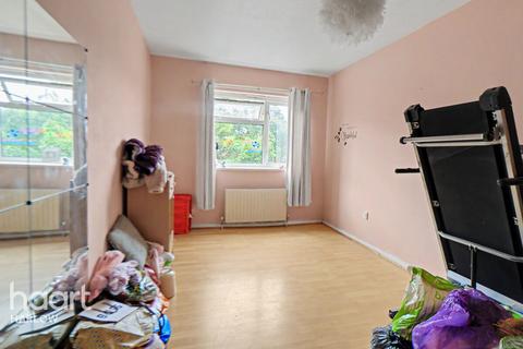 undefined, Hull Grove, Harlow