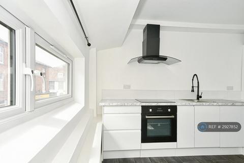 1 bedroom flat to rent, Brown St, Salisbury, SP1