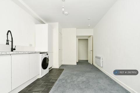 1 bedroom flat to rent, Brown St, Salisbury, SP1