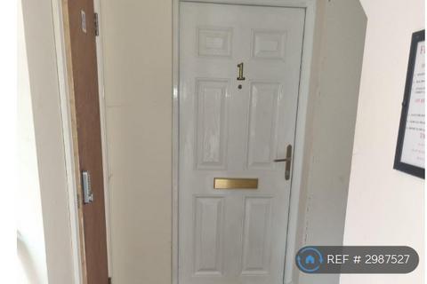 1 bedroom flat to rent, Stamford St, Ilkeston, DE7