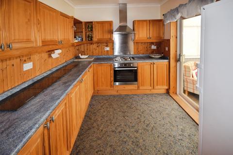 3 bedroom bungalow for sale, Beckett Close, Skegness PE25