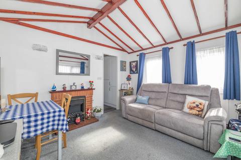 2 bedroom park home for sale, Four Horseshoes Park, Seasalter Road, Graveney, Faversham, ME13