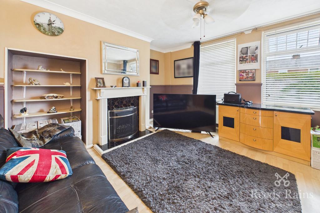 House in Sheffield, Pismire Hill, Firth Park - View 2