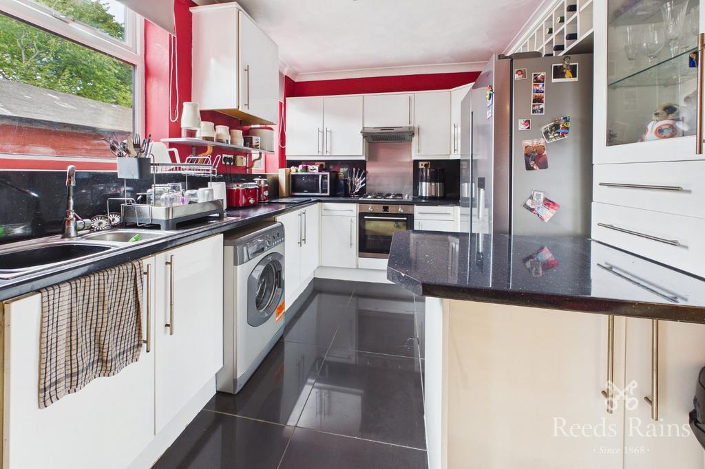 House in Sheffield, Pismire Hill, Firth Park - View 3