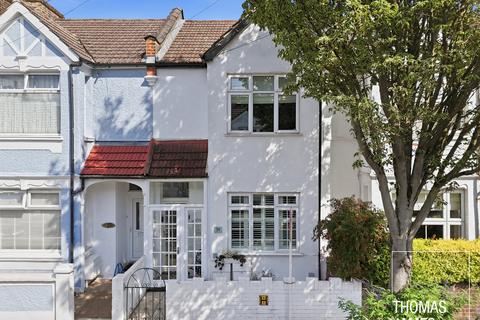 Kynaston Road, Enfield, EN2