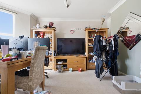 1 bedroom flat for sale, East Hill, Dartford DA1